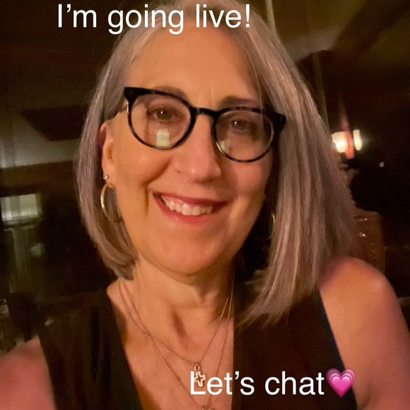 ❌SOLD❌Boho festival sliver tone heart earrings NWT - Picture 5 of 5